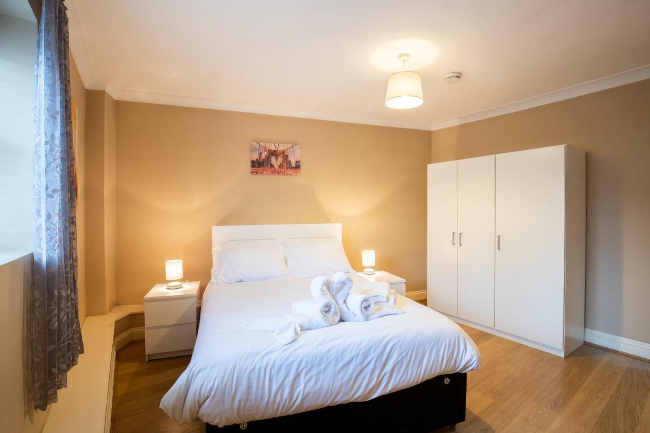 Spacious 2Br Flat In Stansted Apartment Stansted Mountfitchet Ngoại thất bức ảnh